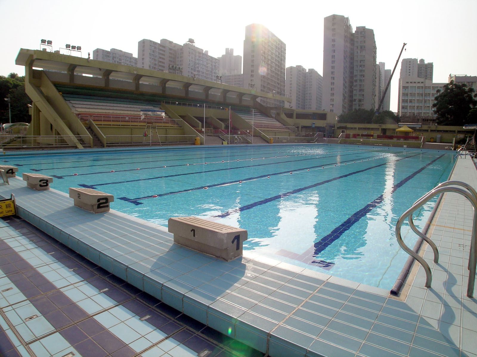 摩士公園游泳池 | Morse Park Swimming Pool – 黃大仙區水上運動地標