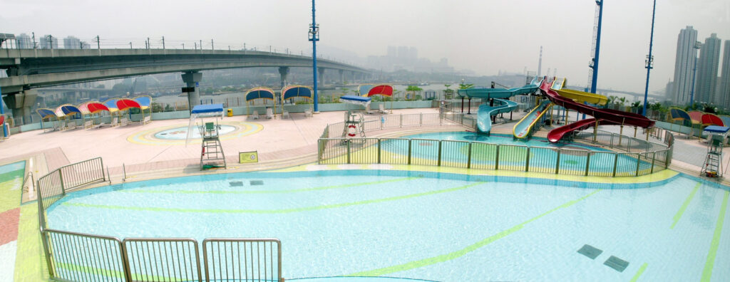 青衣游泳池 | Tsing Yi Swimming Pool – 葵青區戶外水上樂園與專業競技場