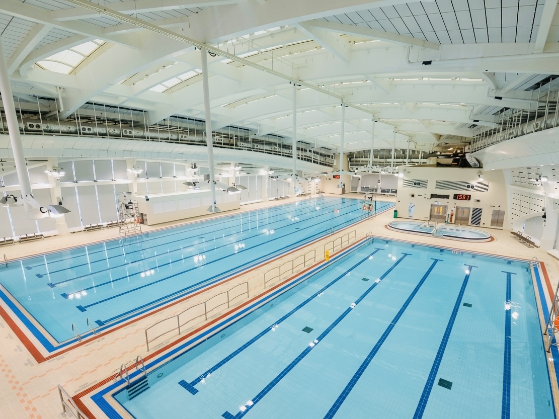 堅尼地城游泳池｜開放時間、設施、交通一覽（Kennedy Town Swimming Pool）